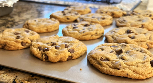 8/28 Cafe Bake - Toll-House Style Chocolate Chip Cookies