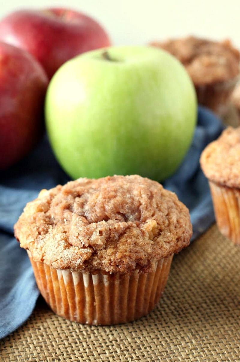 10/15 Cafe Bake - Apple Orchard Muffins