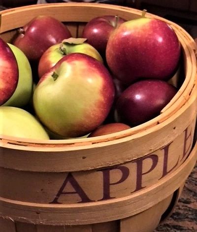 Apple Harvest Gift Box